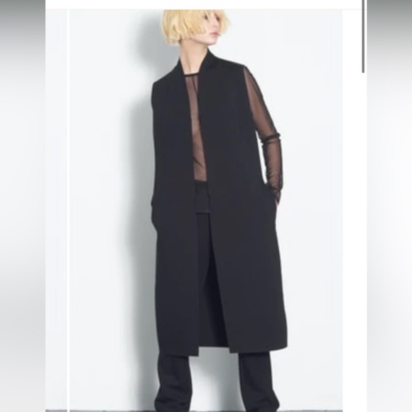 Marie Saint Pierre Malevitch Sleevless Coat - Picture 5 of 7